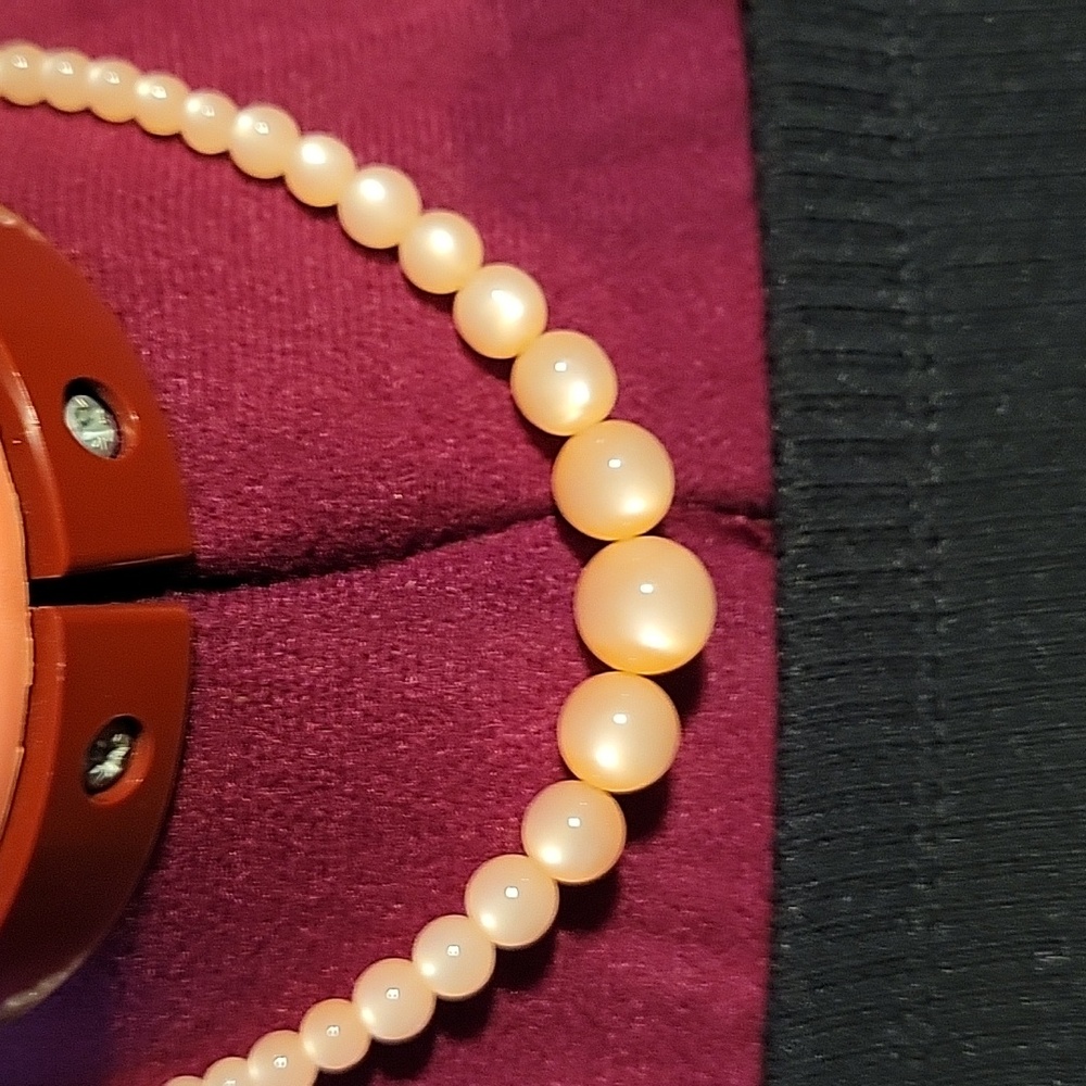 4/$20 Elegant Peach Beaded Necklace